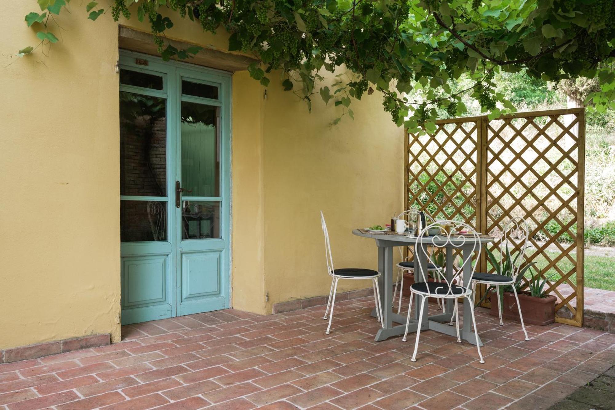 Agriturismo La Ca'Solare Palaia Exterior photo